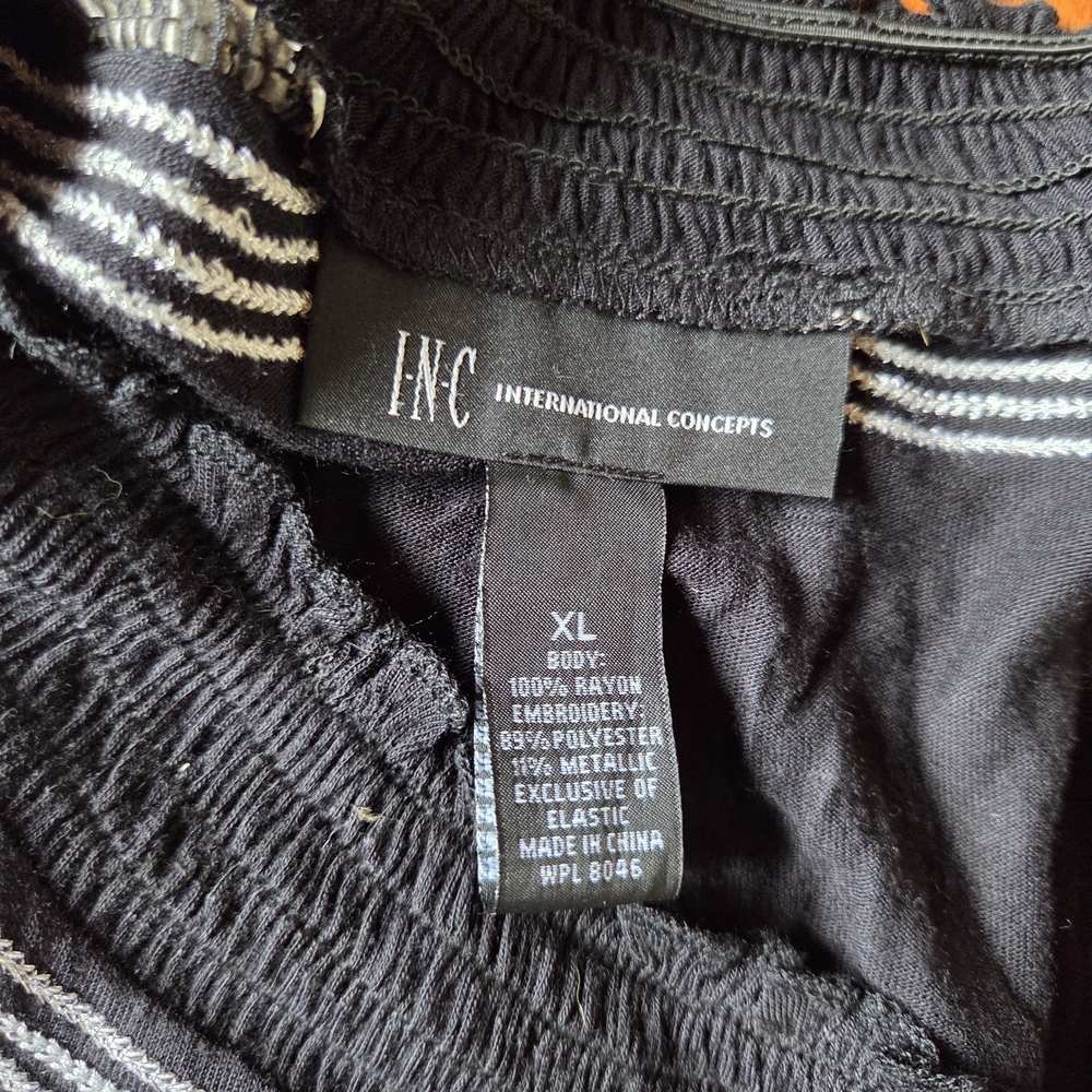 INC Intn'l Concepts Black and White Peasant Blouse With Sequin Details, XL - Picture 3 of 6